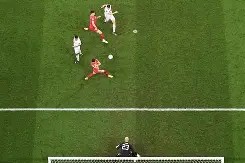 开云体育-塞尔维亚女足门将连续扑出射门，力保大局！(俄罗斯塞尔维亚女足)