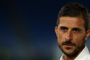 开云体育sports-尤文图斯队长一箭定江山，成功逆转(庄序有多喜欢聂曦光)